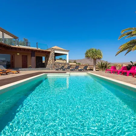 Homeforguest Oasis With Swimming Pool In 4000m2 Garden Villa *