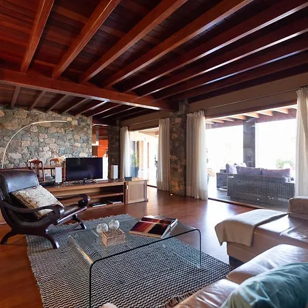 Villa Homeforguest Oasis With Swimming Pool In 4000m2 Garden *