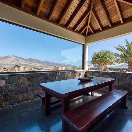 Homeforguest Oasis With Swimming Pool In 4000m2 Garden Villa *