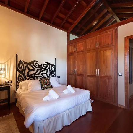 Homeforguest Oasis With Swimming Pool In 4000m2 Garden *