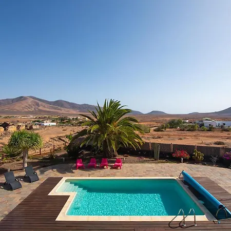 Homeforguest Oasis With Swimming Pool In 4000m2 Garden