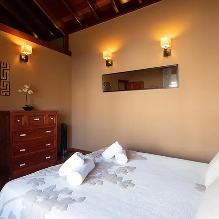 Homeforguest Oasis With Swimming Pool In 4000m2 Garden Villa