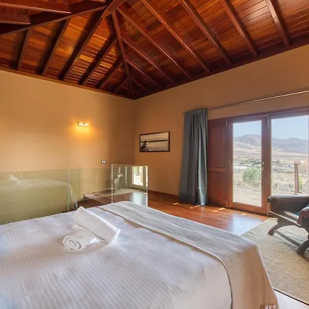Villa Homeforguest Oasis With Swimming Pool In 4000m2 Garden *